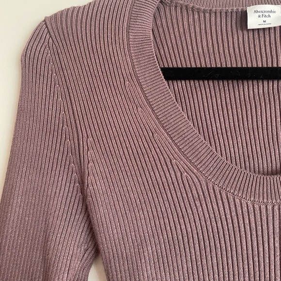 Abercrombie and Fitch scoop neck sweater, bodysuit! - Picture 3 of 5